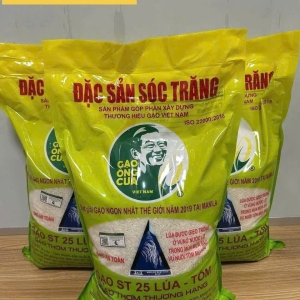 Đặc sản Sóc Trăng: Khám phá hương vị bánh pía, tôm khô truyền thống